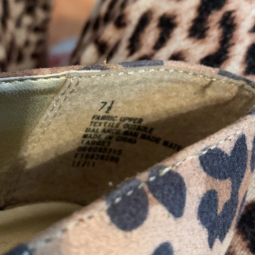 MOSSIMO Leopard Animal Print 5 1/2” Platform Pumps - Picture 6 of 6
